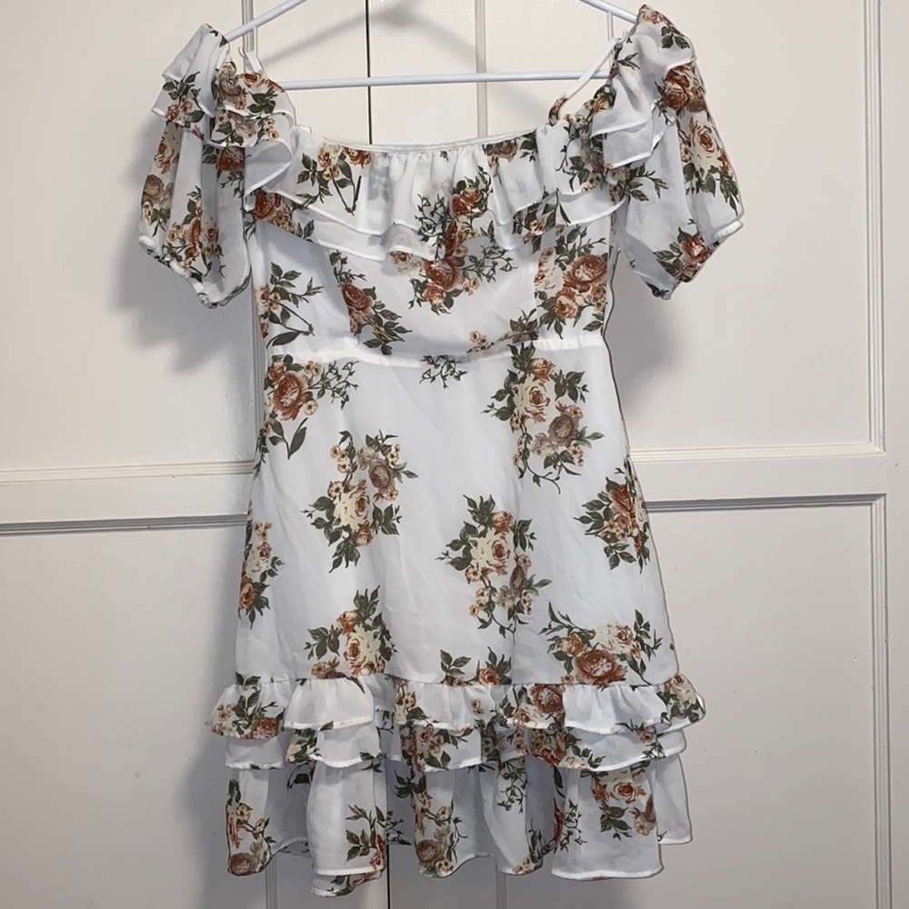 Cage Floral Print White Medium Over Shoulder Midi Dress